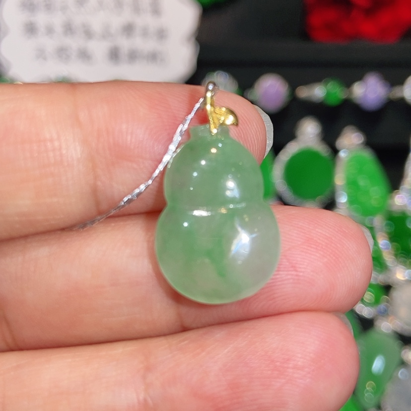 【闪购商品】颈饰未镶嵌翡翠天然翡翠
