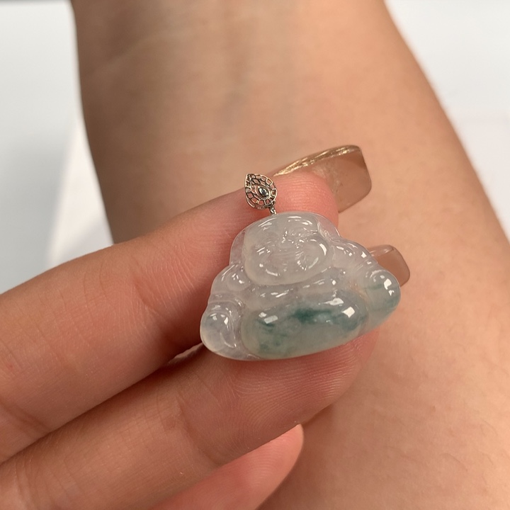 翡翠颈饰18K金镶嵌佛公