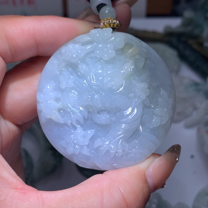 翡翠未镶嵌颈饰保真天然A货翡翠