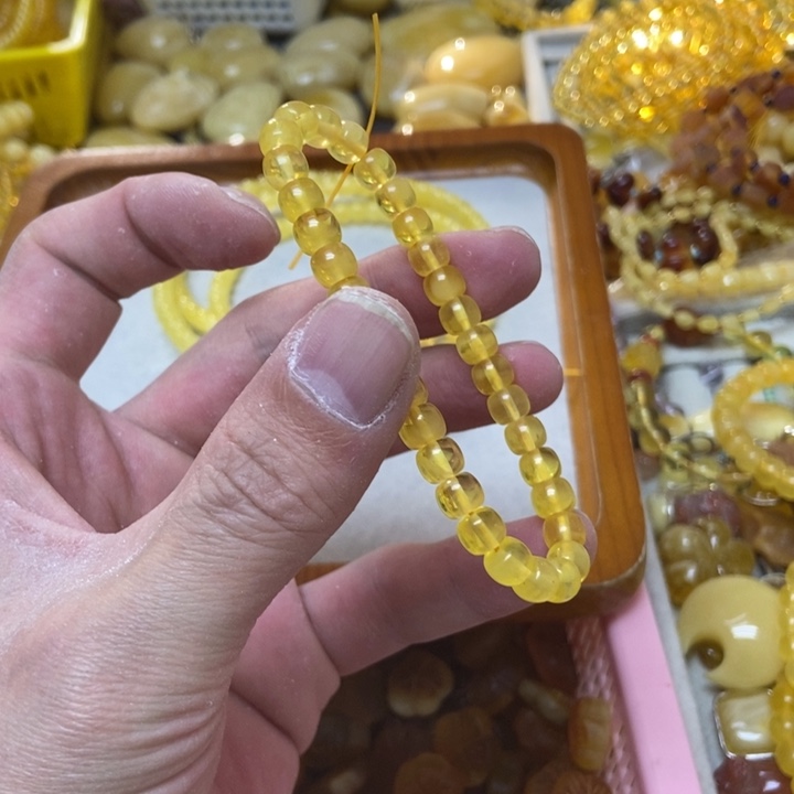 蜜蜡未镶嵌裸石多样性发货