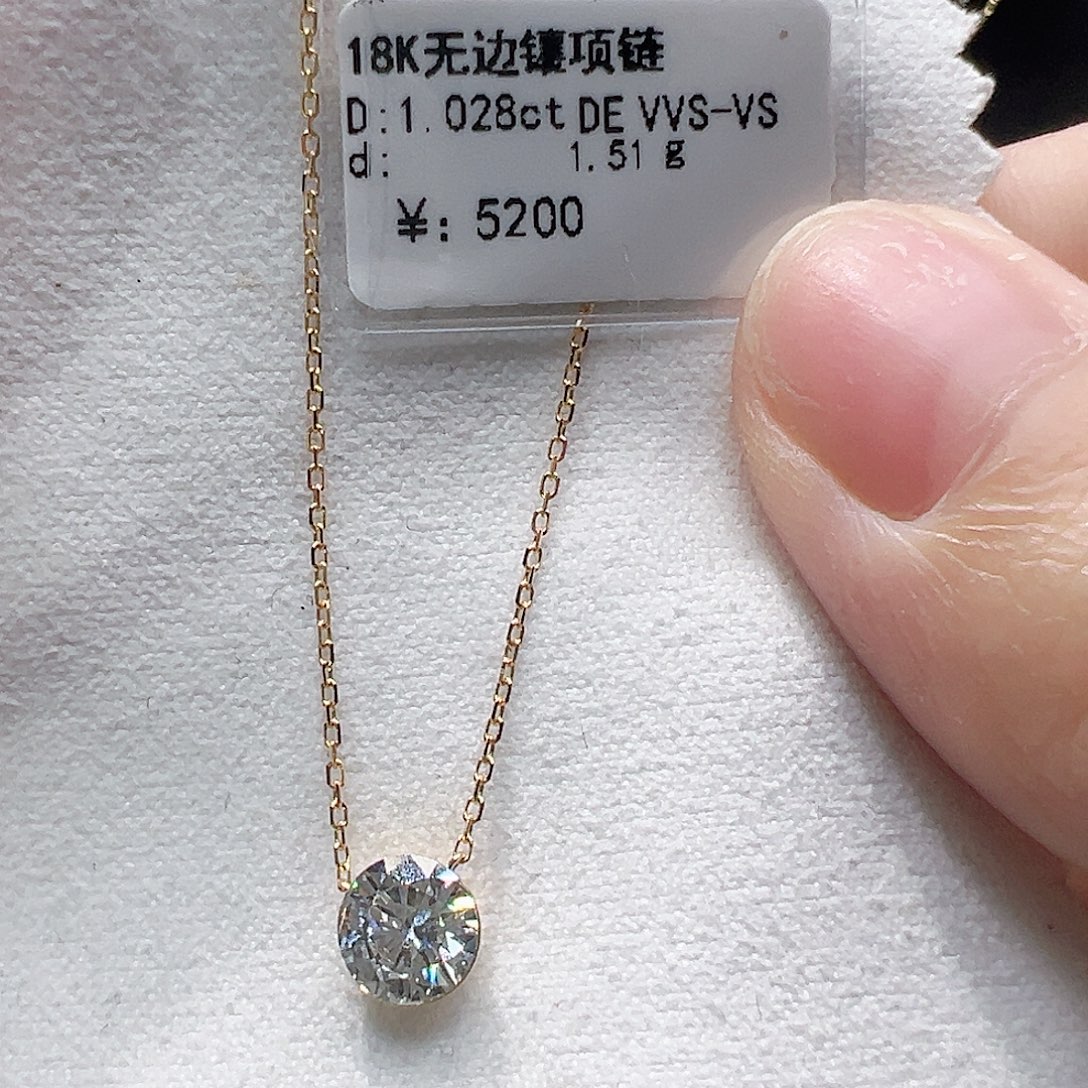 18K金镶嵌颈饰实验室培育钻石一克拉，无边镶项链