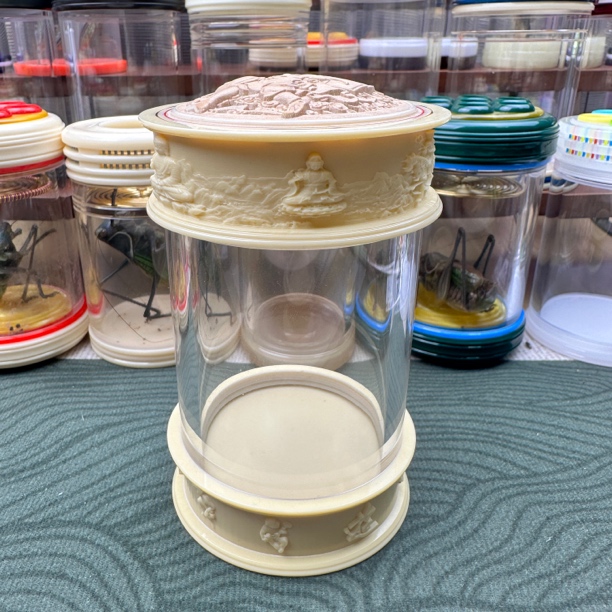 青峰 鸣煊西游记全密胺雕刻65蝈蝈罐编号5555