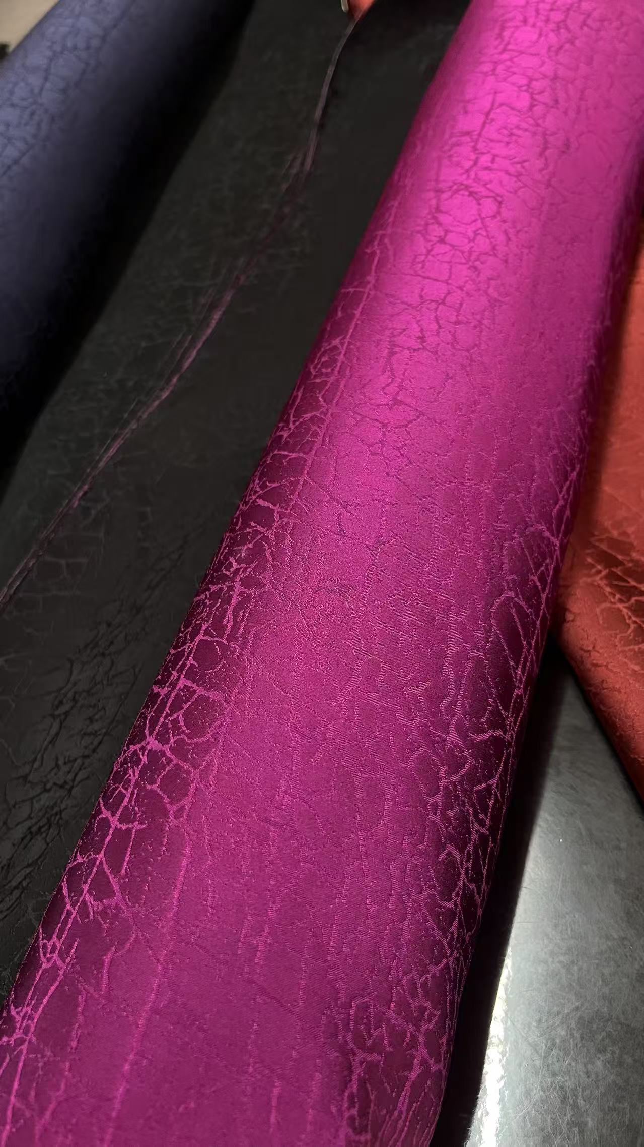 【孤品捡漏】红蓝紫 龟裂纹  精品香云纱棉绸布料 50姆咪 新款百搭