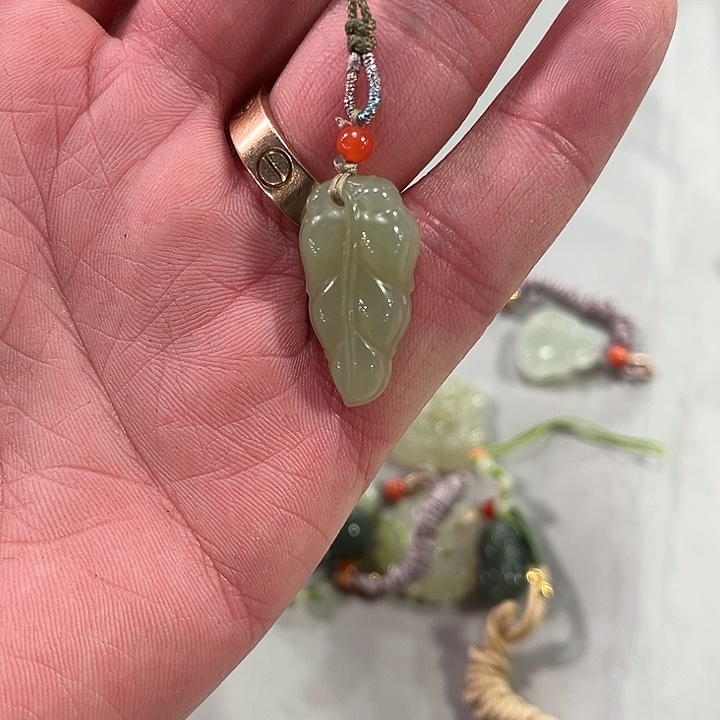 和田玉（糖玉）未镶嵌颈饰