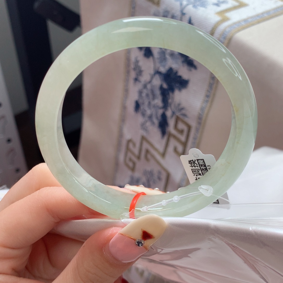 翡翠手镯未镶嵌60.2冰糖雪梨正圈