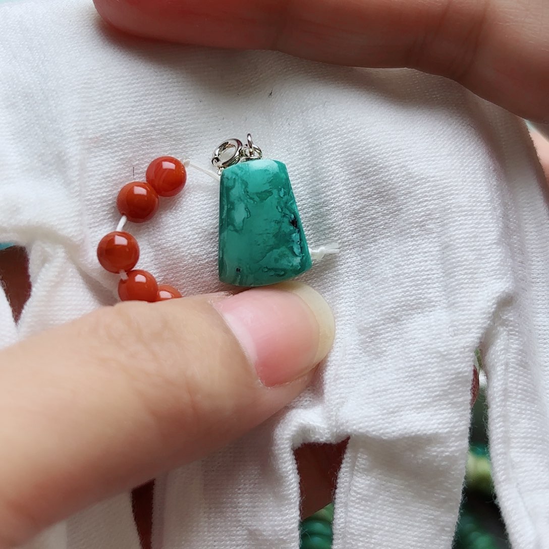 未镶嵌南红玛瑙珠宝奇石