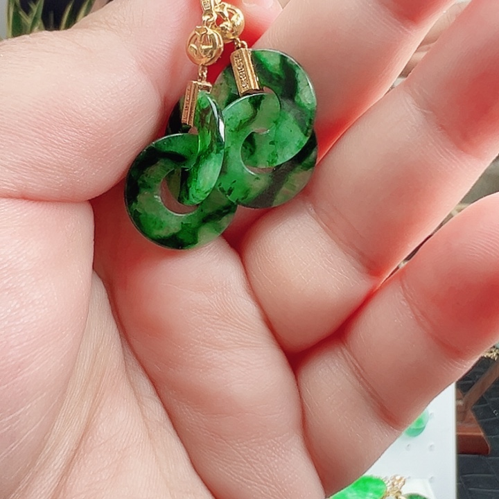 翡翠耳饰18K金镶嵌耳饰