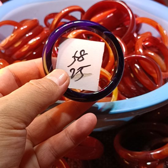 玛瑙/玉髓未镶嵌手镯