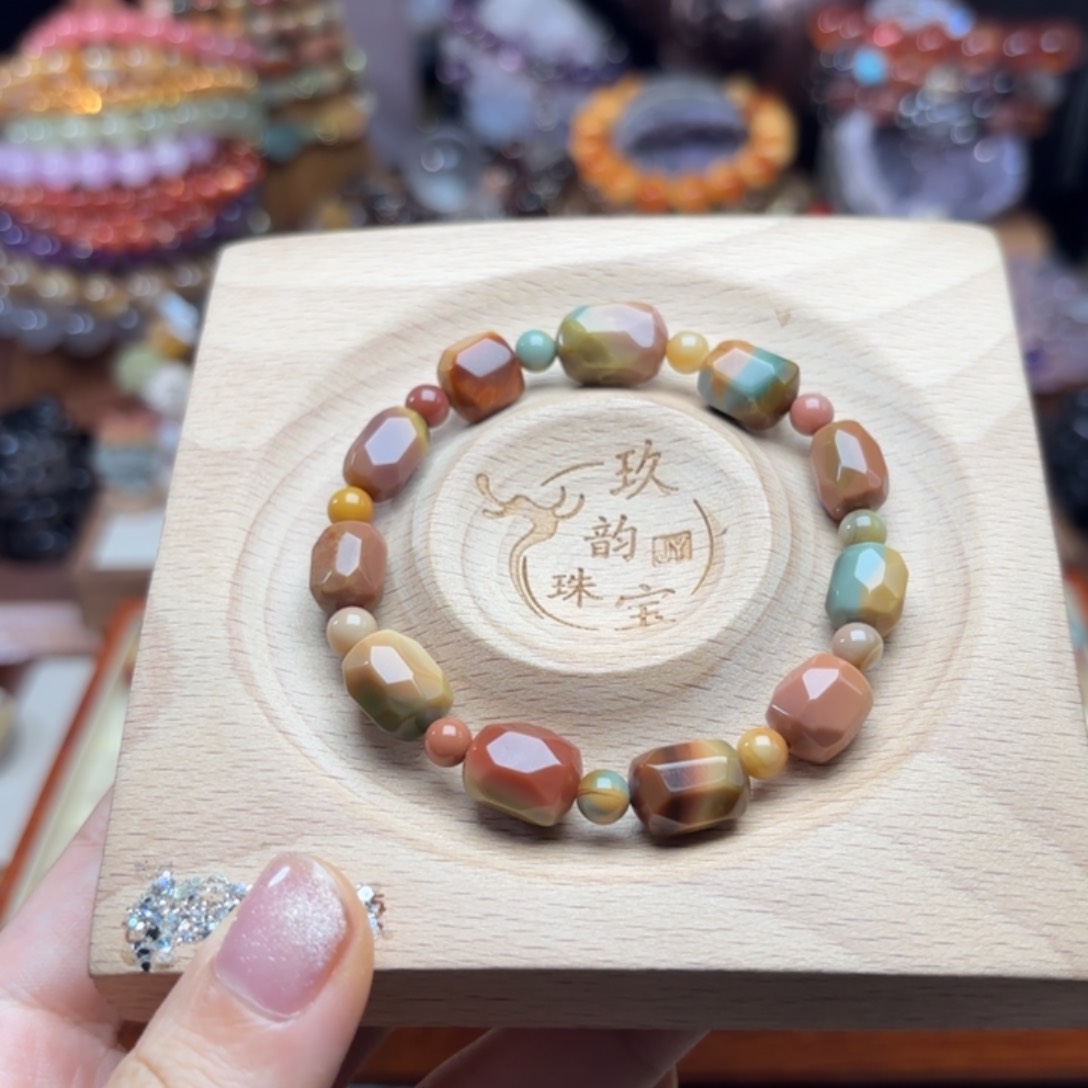 石英质玉未镶嵌珠宝半成品懂***儿