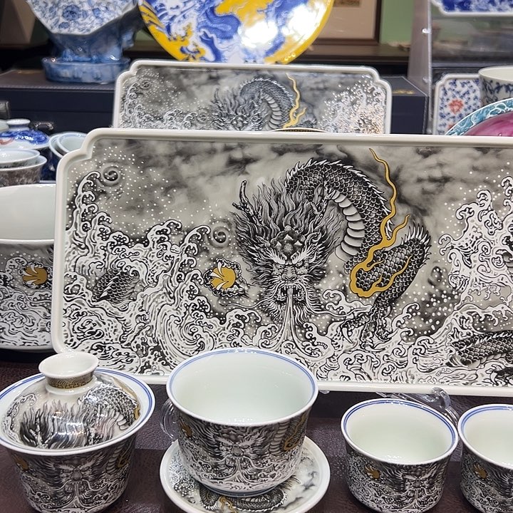 摆件景德镇陶瓷博物研究基地