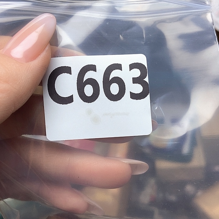 大叶紫檀（黑酸枝木类）黄**一663