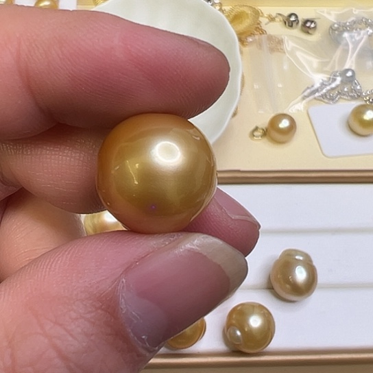薇***E颈饰海水珍珠未镶嵌定制
