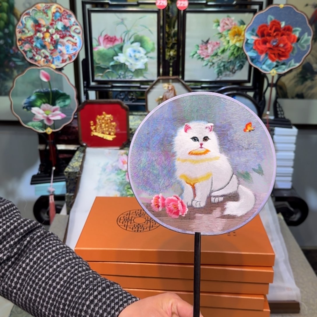 刺绣刺绣工艺精湛