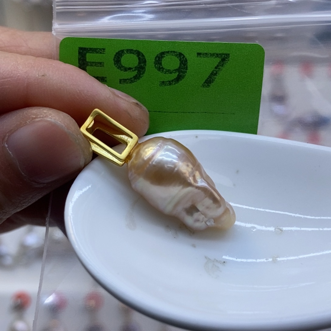 未镶嵌淡水珍珠美丽哦哦哦