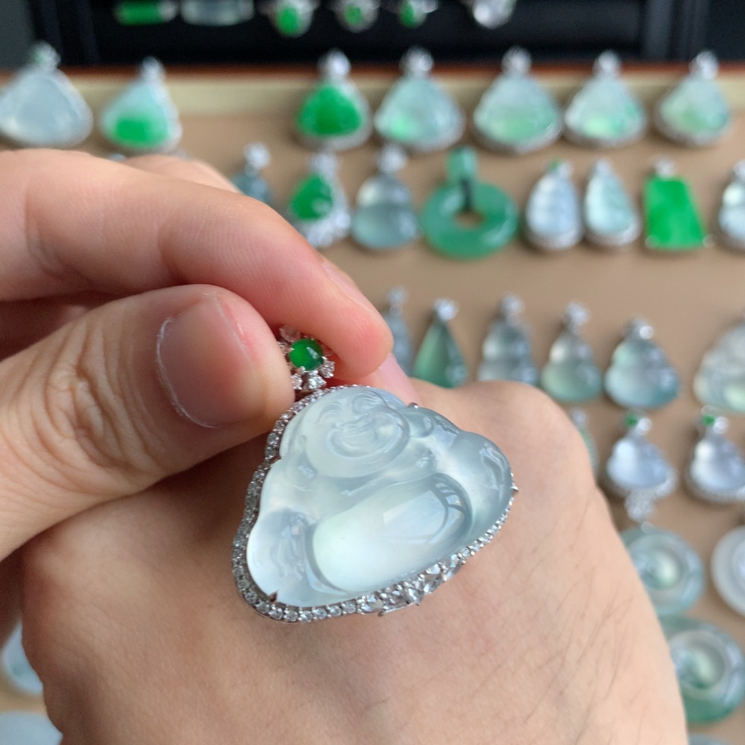 吊坠(不含链)18K金镶嵌翡翠