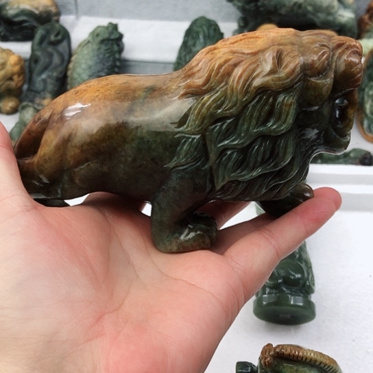 未镶嵌岫岩河磨玉（透闪石质玉）把件舵***G