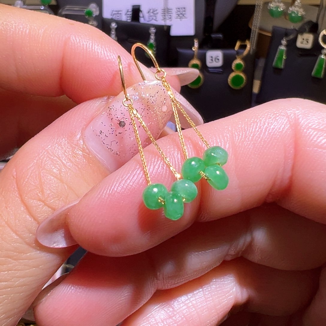 翡翠18K金镶嵌颈饰耳环