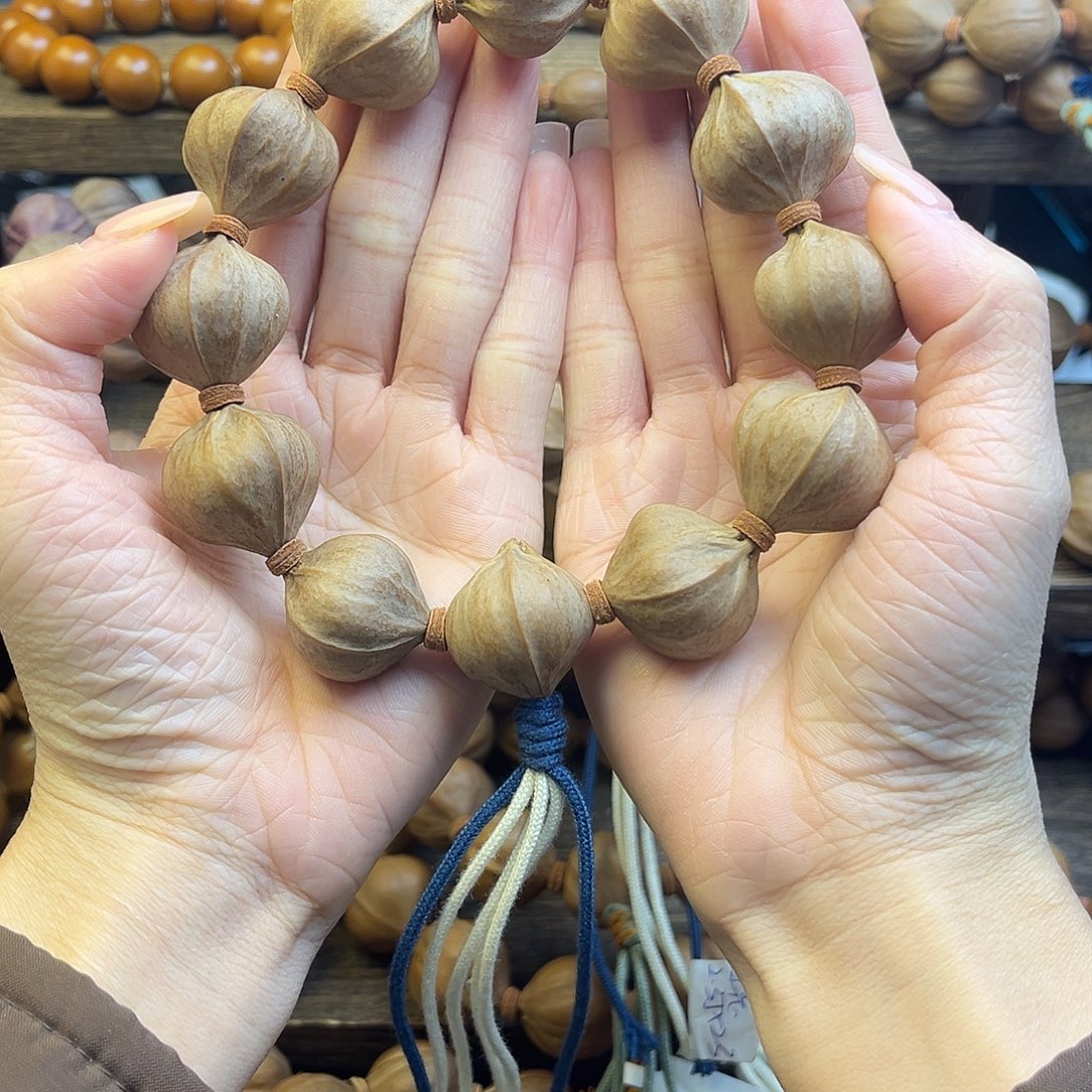 橄榄核吊坠广东铁四花24*24