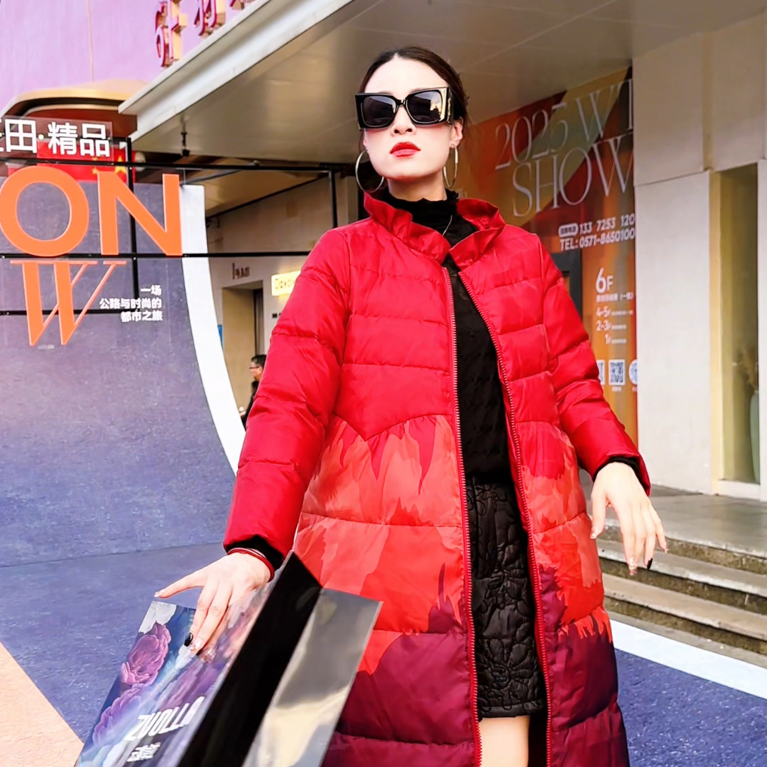 女款盘扣立领刺绣民族风冬季加厚保暖中长款白鸭绒外套