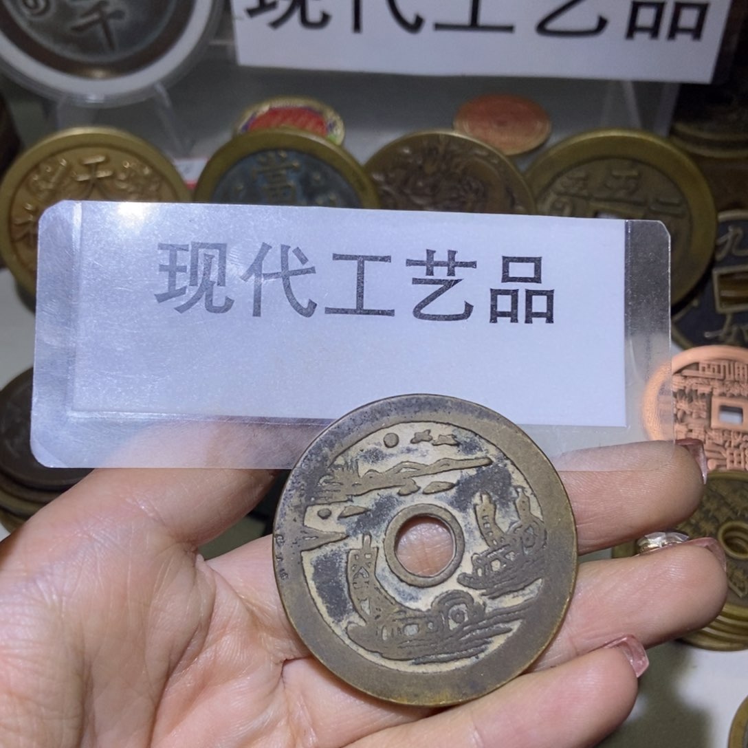 铜吉**意现代工艺品现代文创品