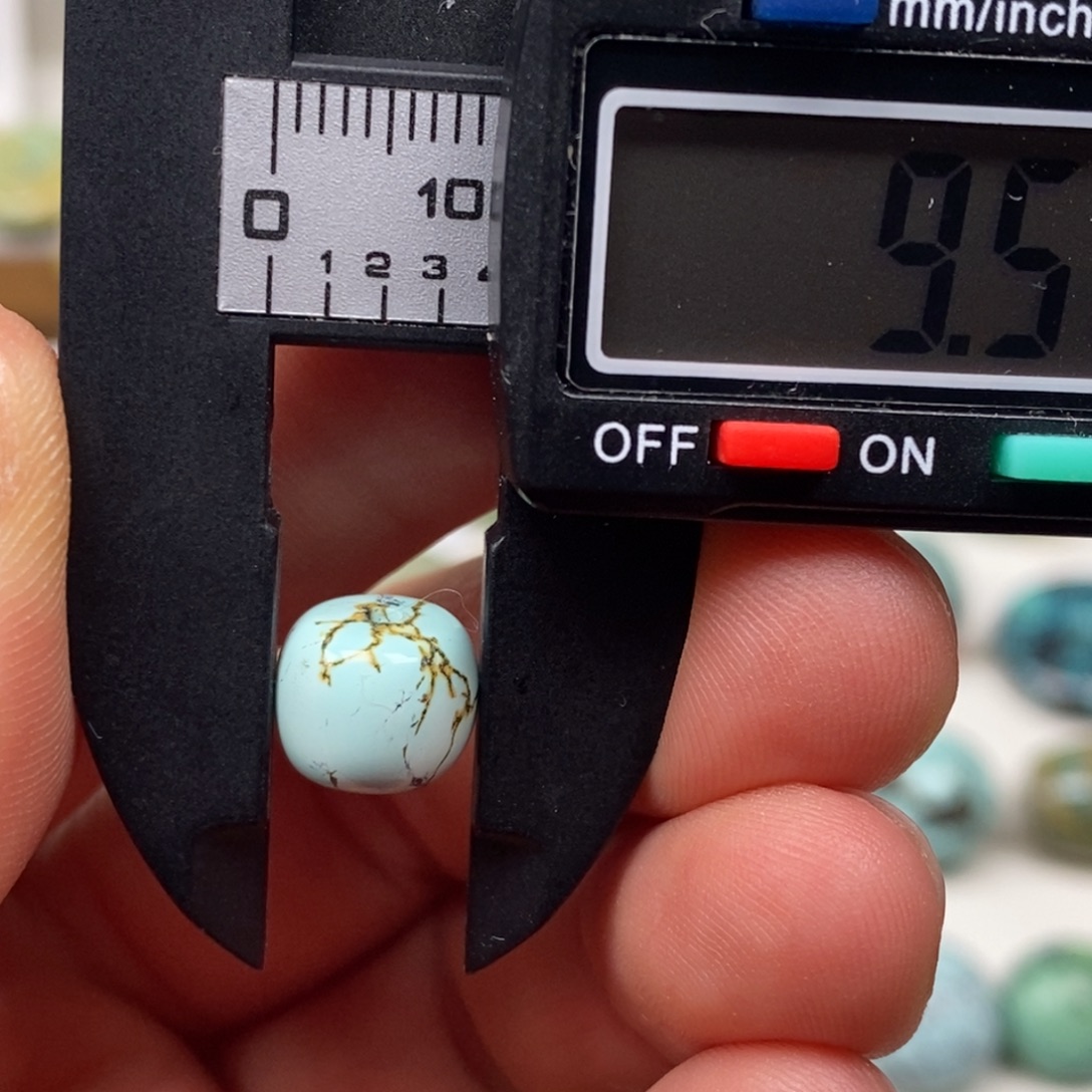 南红玛瑙未镶嵌珠宝奇石10