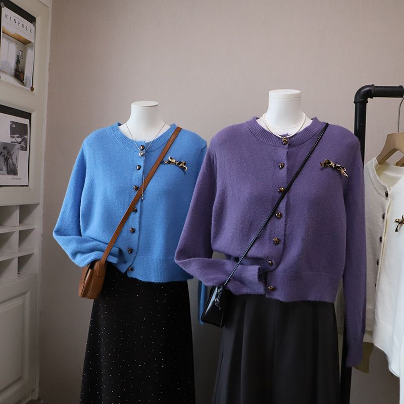 9014豹纹扣彩色圆领开衫