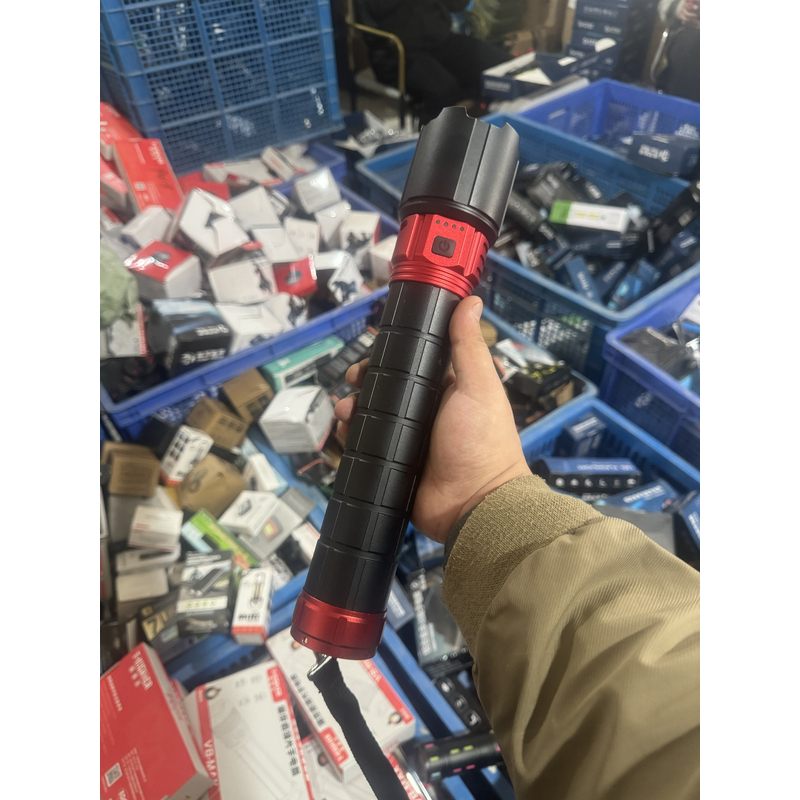 【微瑕一组电池】F2【巨无霸】多光源超长激光炮远射泛光强光手电筒