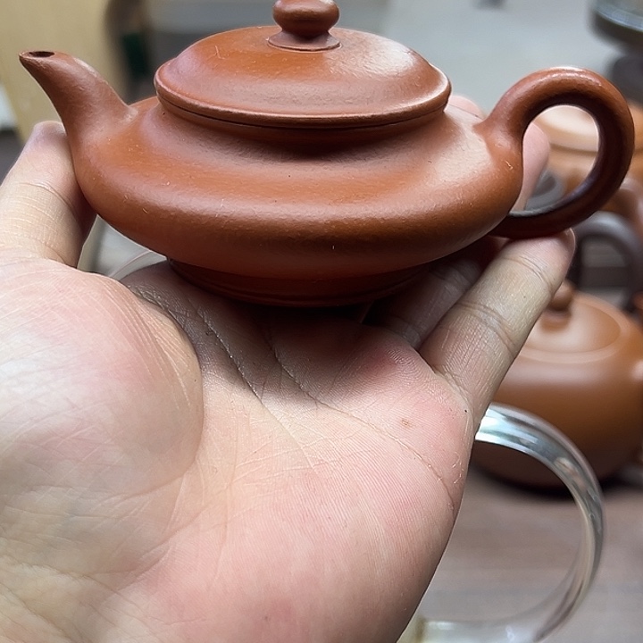 紫砂茶宠虚扁，大红袍，110cc