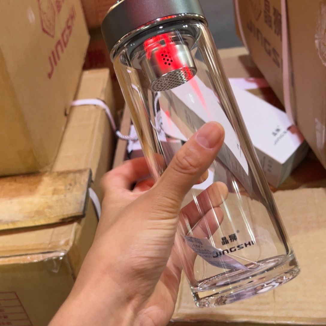 晶单层玻璃杯500玻璃杯哑光橄榄绿色