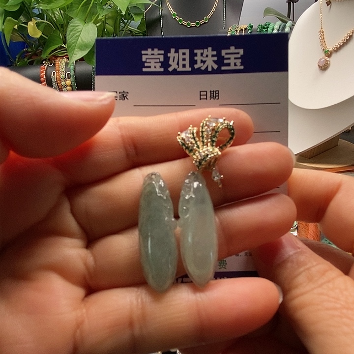 合金翡翠耳饰看****亮冰瓜耳钉