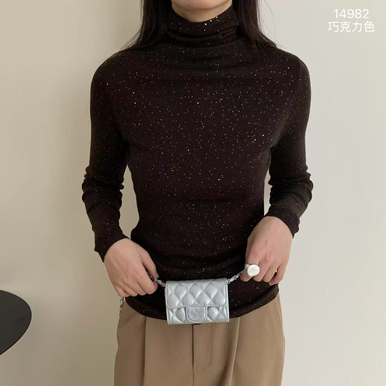 14982（部分无水洗唛，介意慎拍）SANFAN新款净版亮片高领针织打底