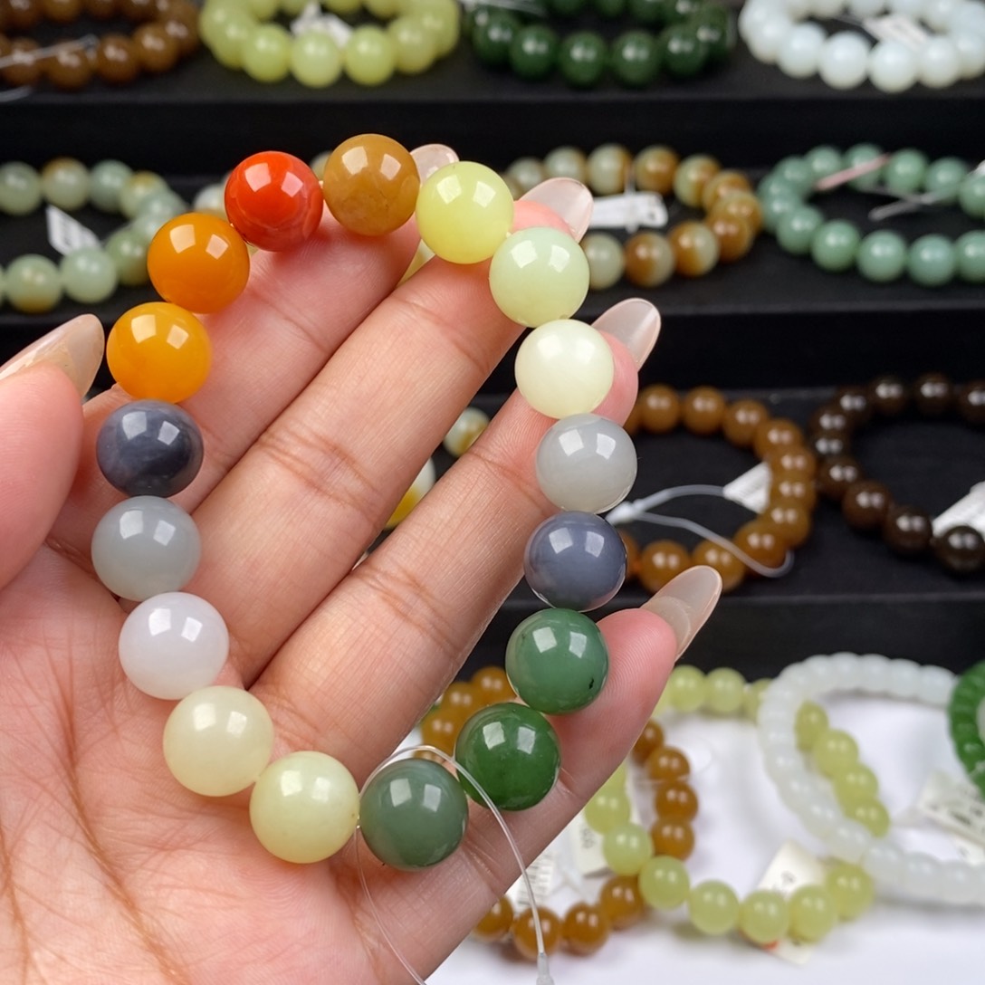 和田玉手串未镶嵌