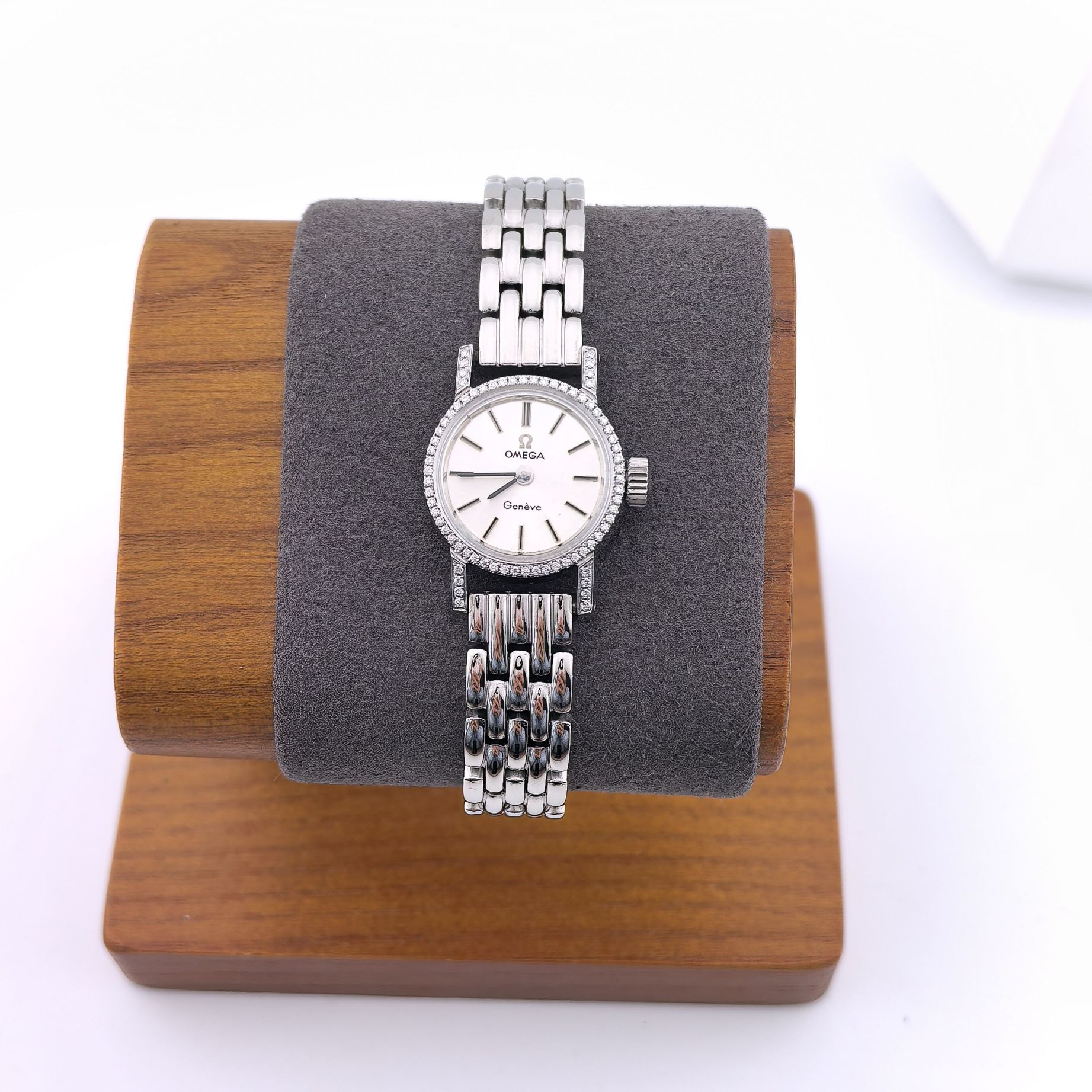 95新 Omega/欧米茄  中古欧米茄女表/手动机械/表经19.4mm/01828