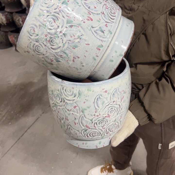 茉***茉高度20厘米口20厘米微瑕