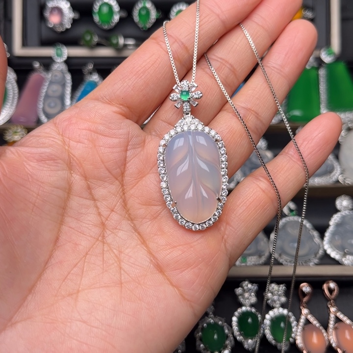 玛瑙/玉髓合金颈饰