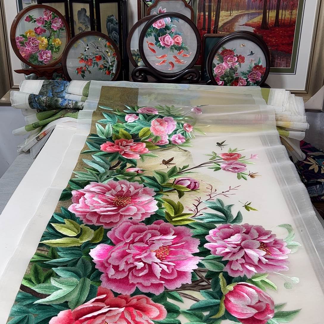 秦***关刺绣纯手工刺绣画
