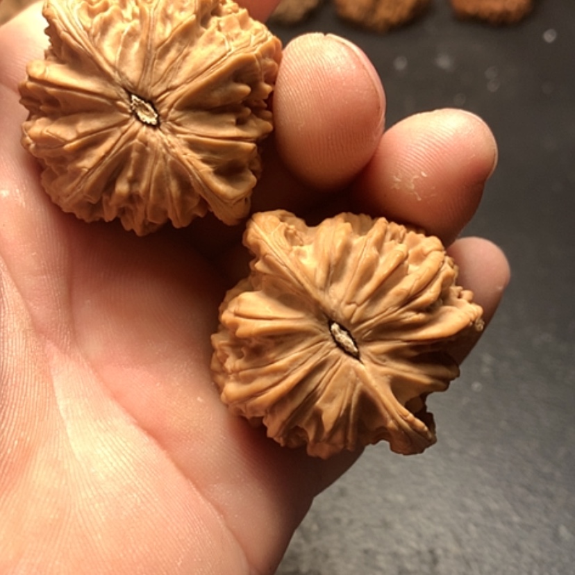 【闪购商品】文玩核桃吊坠?**?磨盘