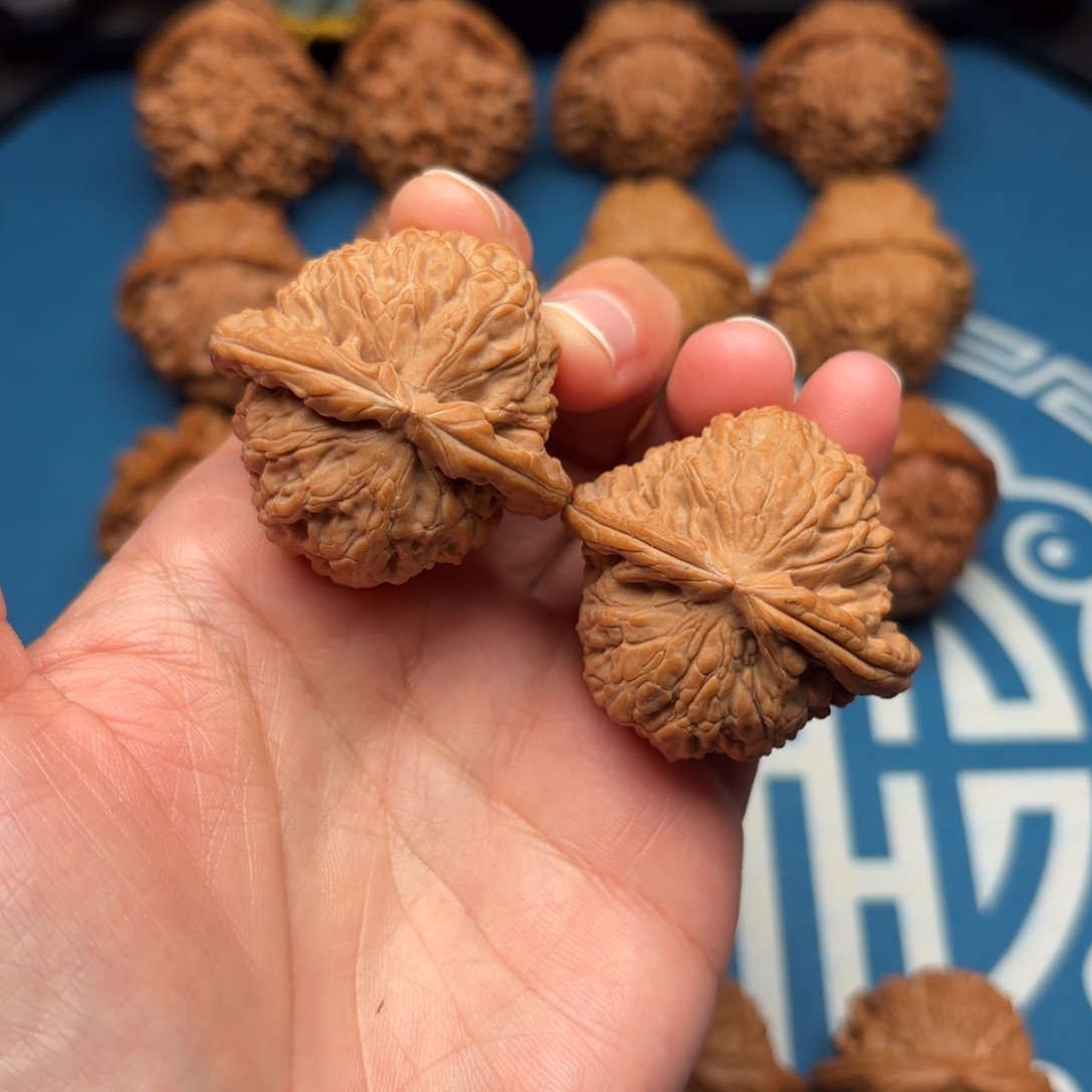 吊坠文玩核桃闷白41