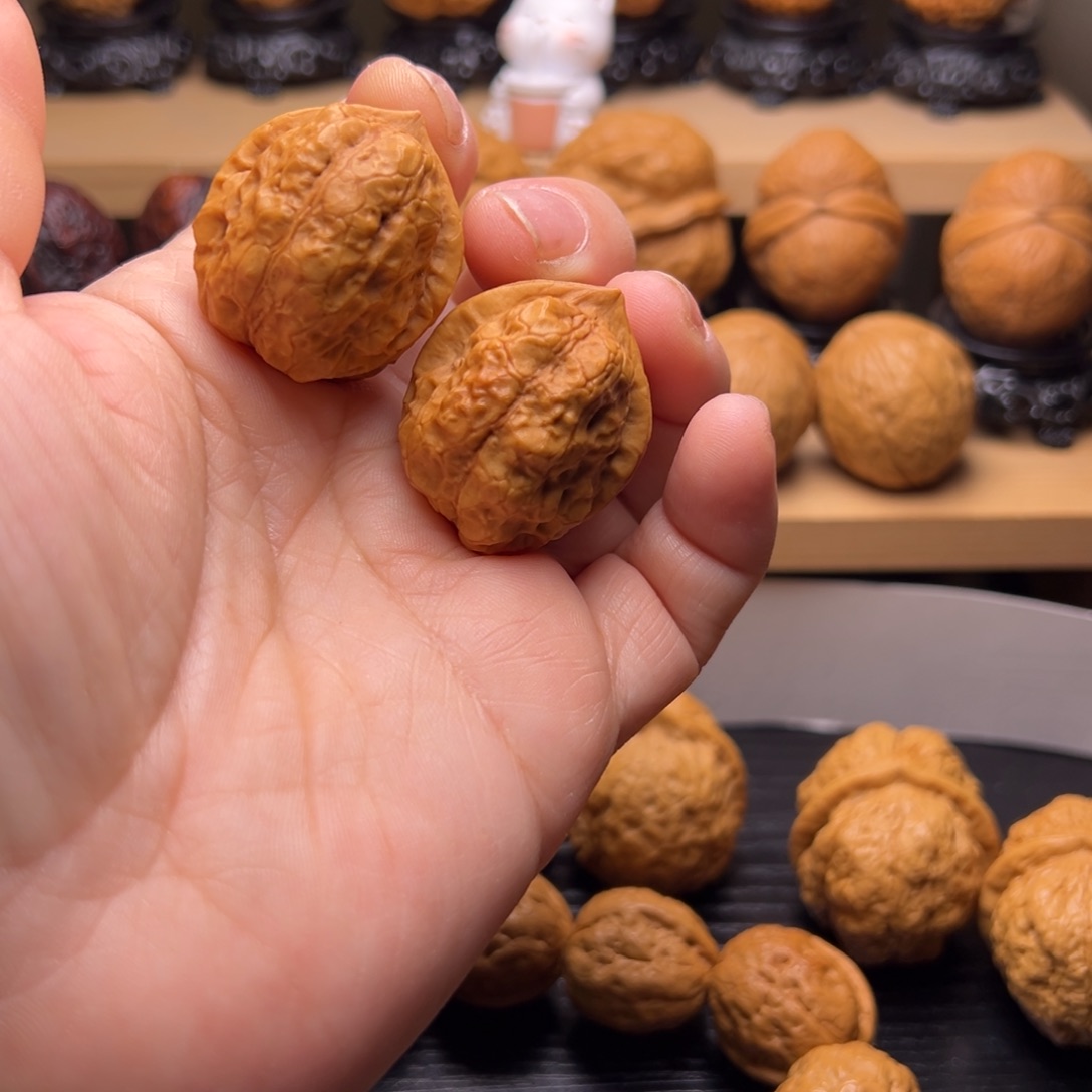 文玩核桃吊坠22w至尊妖蟾