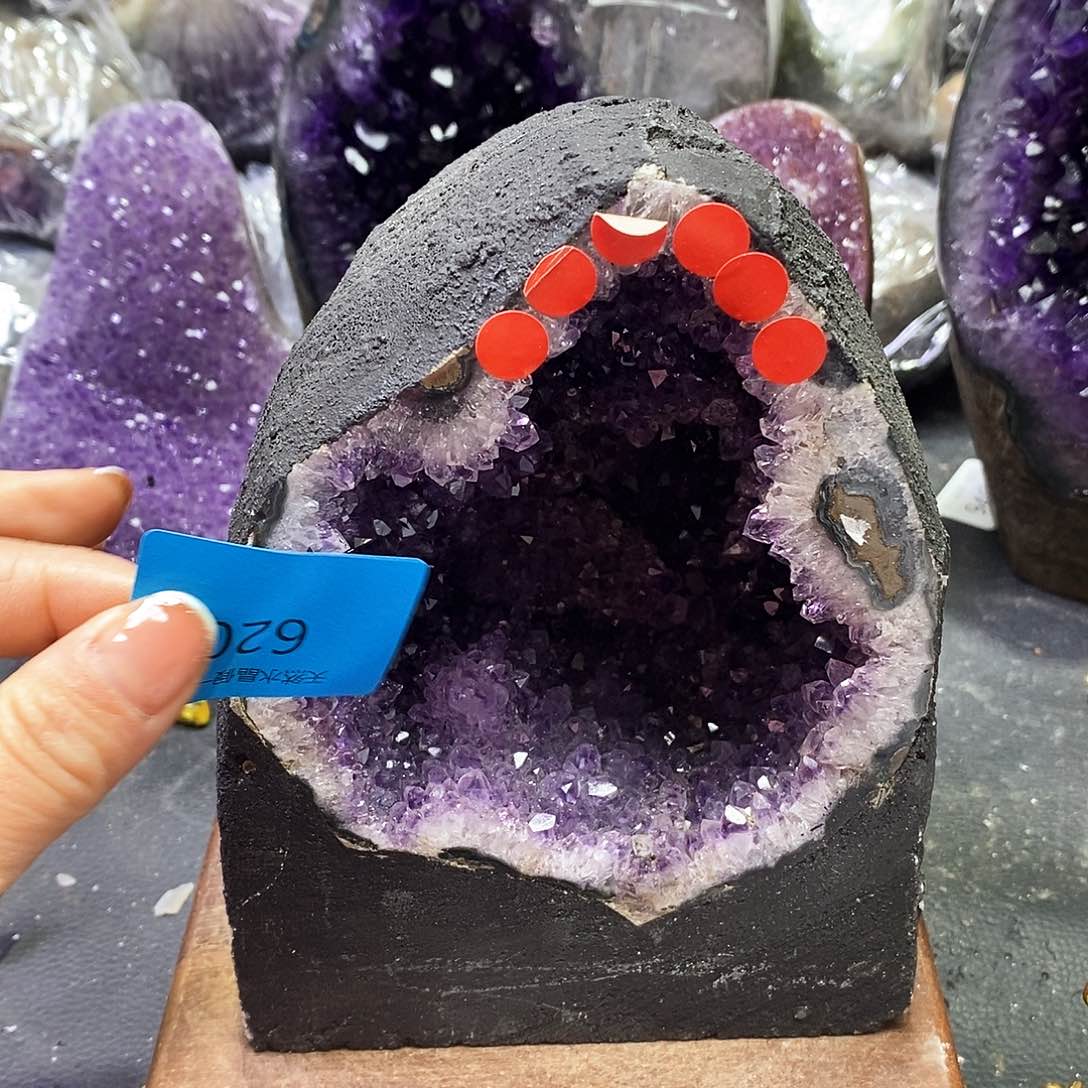 水晶大型摆件（非配饰）未镶嵌