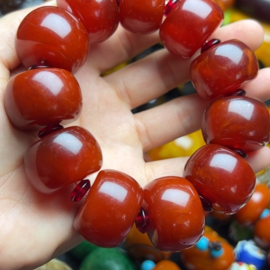 未镶嵌琥珀手串蜜蜡