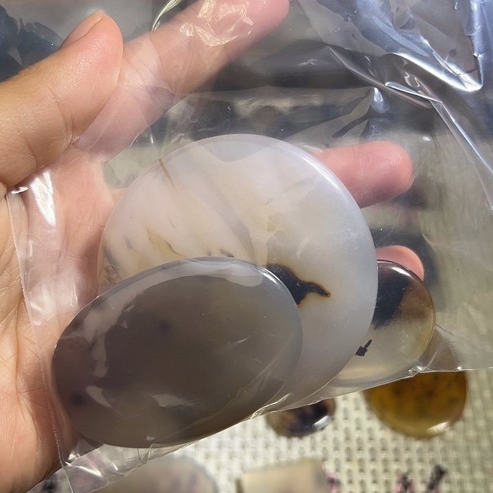 冰***儿玛瑙/玉髓未镶嵌颈饰