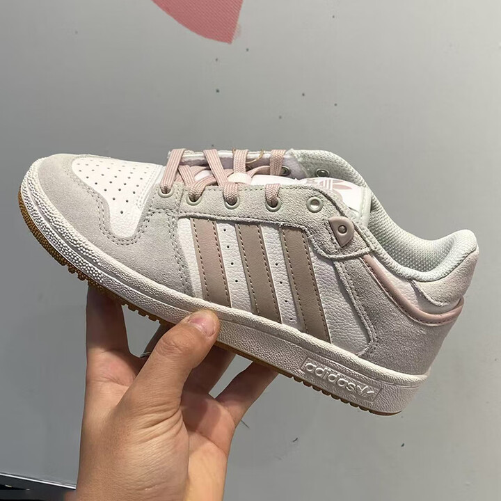 阿迪达斯adidas男女三叶草轻便百搭低帮运动休闲板鞋JI3360