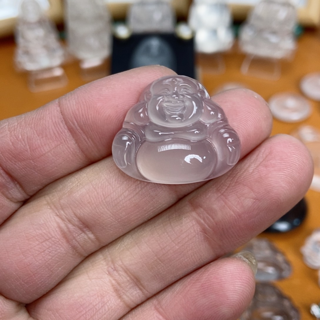 石英质玉吊坠未镶嵌