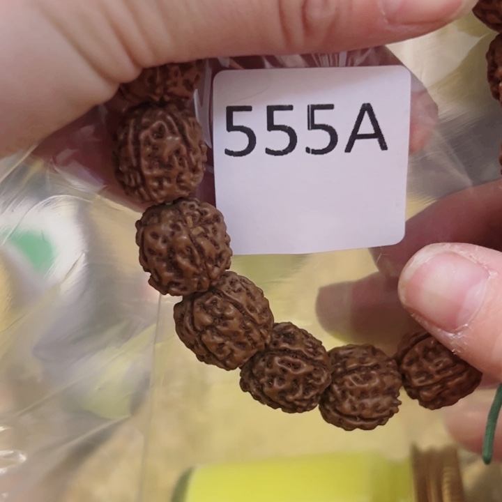 柏香籽/百香籽吊坠与**争