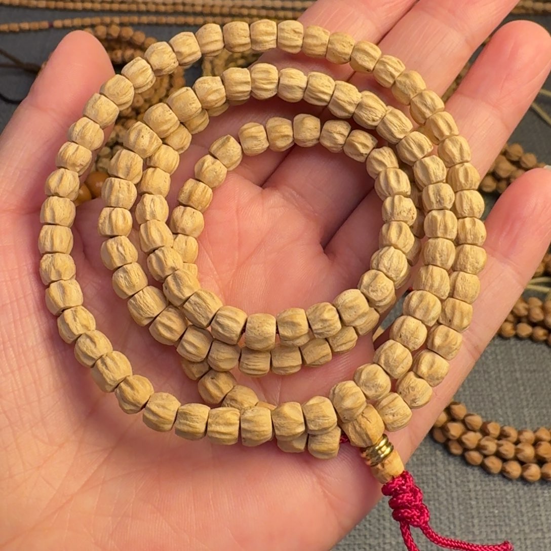 柏香籽/百香籽吊坠