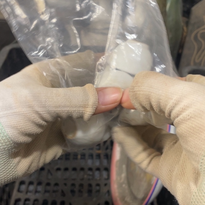 嘉***言瓷片孤品微瑕看好