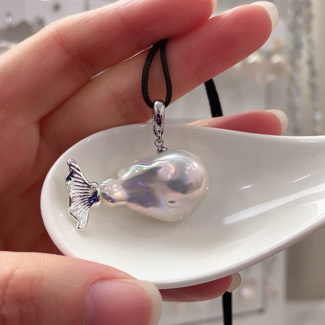 颈饰未镶嵌淡水珍珠