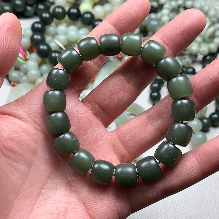 和田玉手链未镶嵌