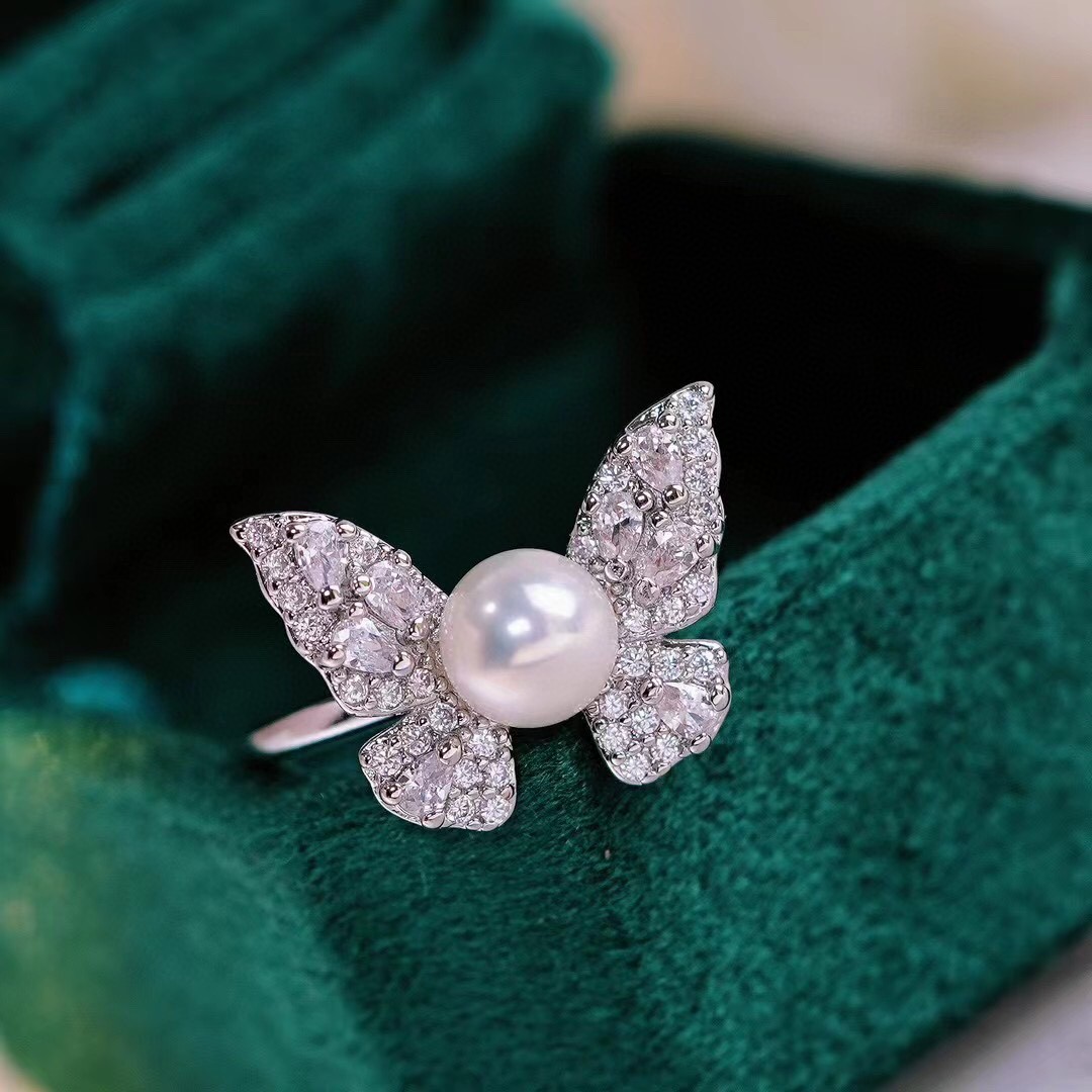 蝴蝶珍珠戒指气质银色轻奢百搭设计师小众甜美开口精致淡水珍珠